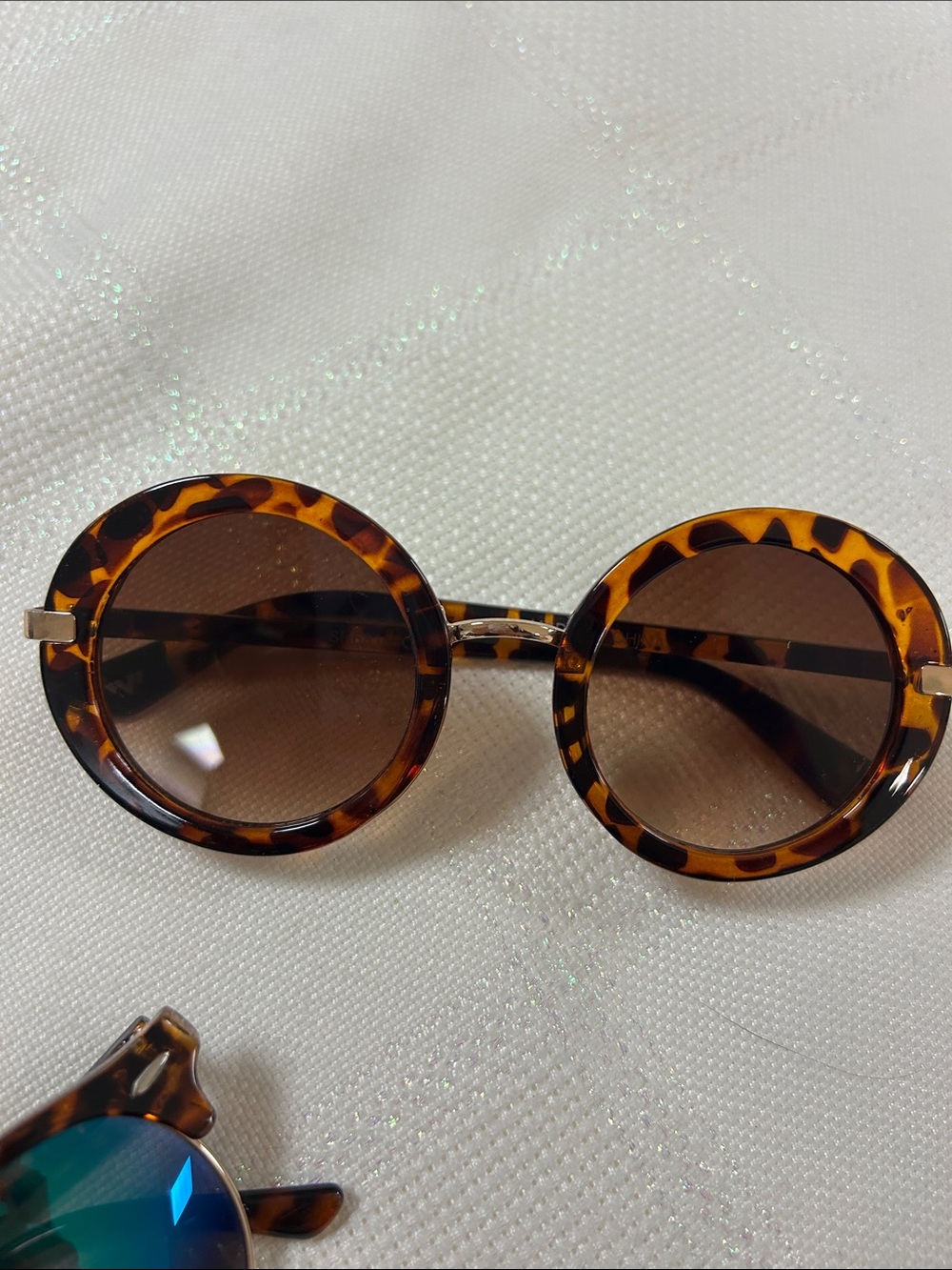 Kids Tortoiseshell Sunglasses - Blue Mirrored Lenses image 3